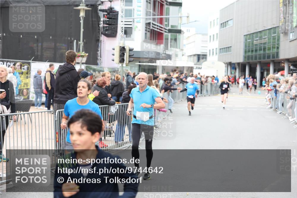 12.06.2026 - Holstenköstenlauf Andreas Tolksdorf http://msf.ph/oto/9744642 12.06.2026 17:56:14 Laufen 26 meine-sportfotos.de