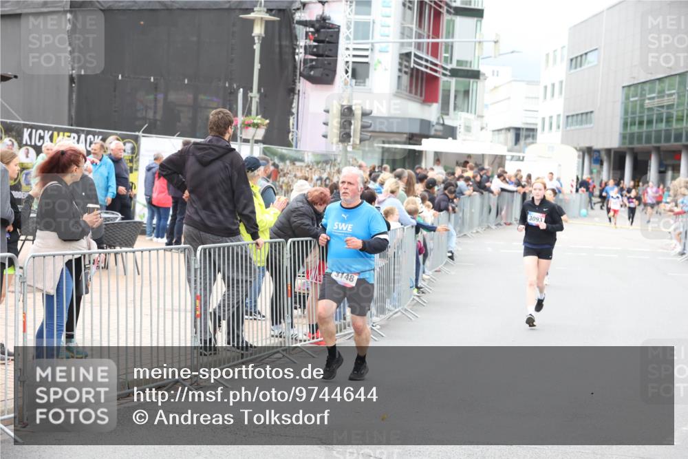 12.06.2026 - Holstenköstenlauf Andreas Tolksdorf http://msf.ph/oto/9744644 12.06.2026 17:56:19 Laufen 3148, 3093 meine-sportfotos.de