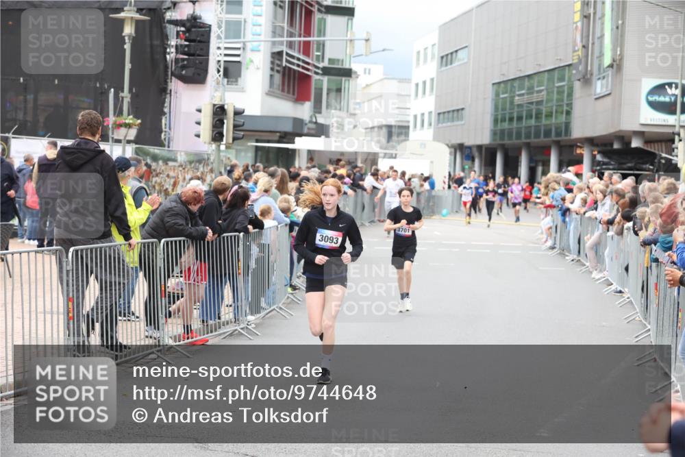 12.06.2026 - Holstenköstenlauf Andreas Tolksdorf http://msf.ph/oto/9744648 12.06.2026 17:56:21 Laufen 3093, 3701 meine-sportfotos.de
