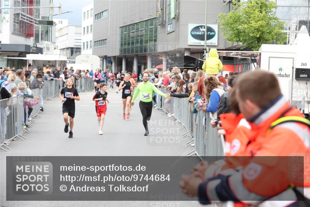 12.06.2026 - Holstenköstenlauf Andreas Tolksdorf http://msf.ph/oto/9744684 12.06.2026 17:56:49 Laufen 325, 4780, 3198, 3048, 265 meine-sportfotos.de