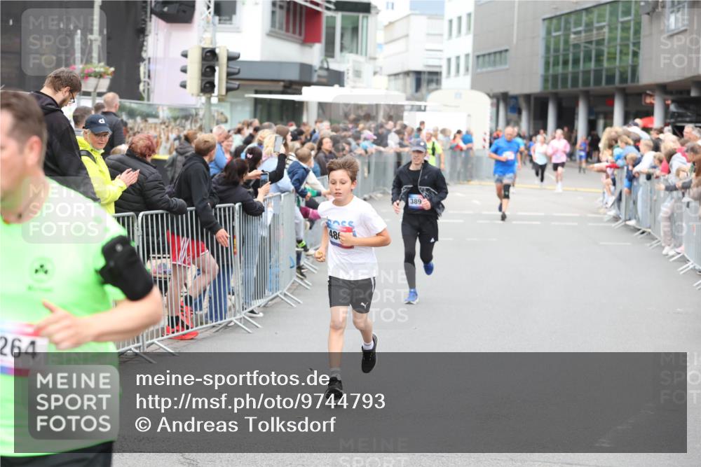 12.06.2026 - Holstenköstenlauf Andreas Tolksdorf http://msf.ph/oto/9744793 12.06.2026 17:58:21 Laufen 264, 48, 389 meine-sportfotos.de