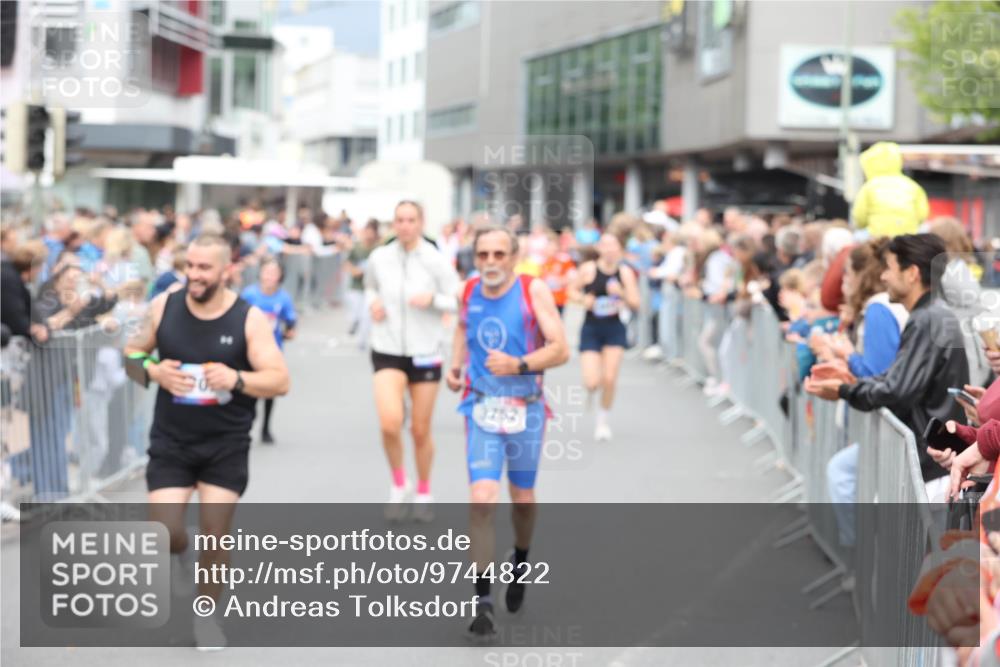 12.06.2026 - Holstenköstenlauf Andreas Tolksdorf http://msf.ph/oto/9744822 12.06.2026 17:58:44 Laufen 3752 meine-sportfotos.de