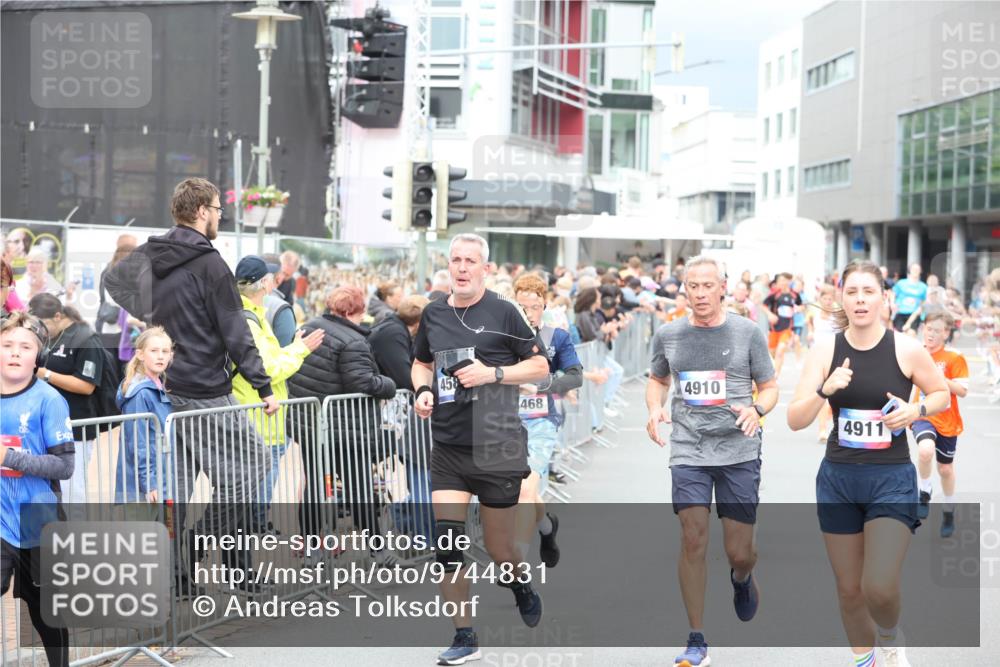 12.06.2026 - Holstenköstenlauf Andreas Tolksdorf http://msf.ph/oto/9744831 12.06.2026 17:58:48 Laufen 458, 468, 4910, 4911 meine-sportfotos.de