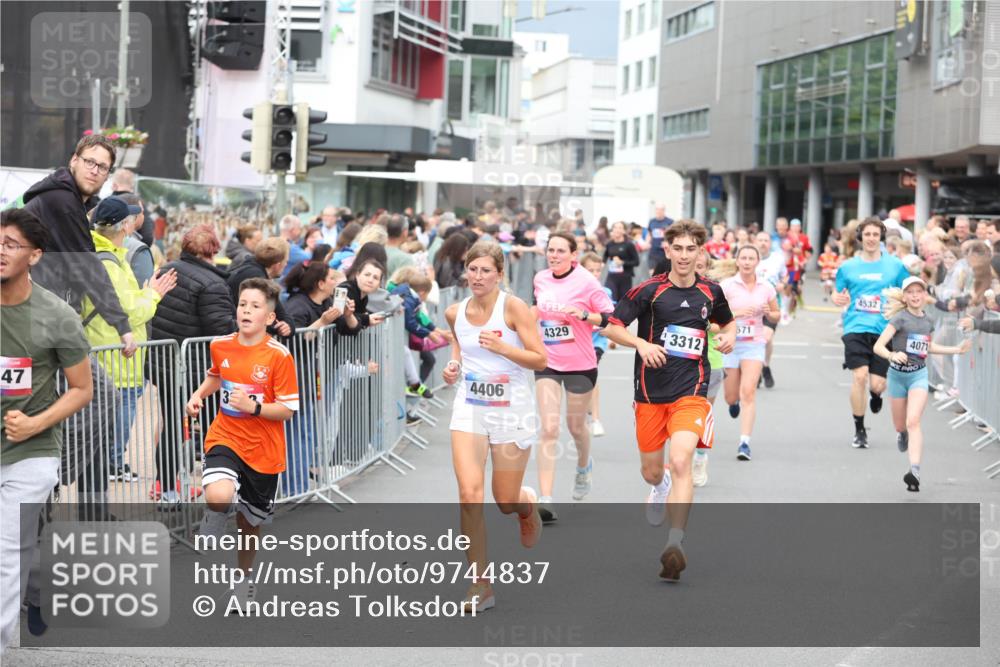 12.06.2026 - Holstenköstenlauf Andreas Tolksdorf http://msf.ph/oto/9744837 12.06.2026 17:58:54 Laufen 47, 4406, 4329, 571, 3312, 4532, 4071 meine-sportfotos.de