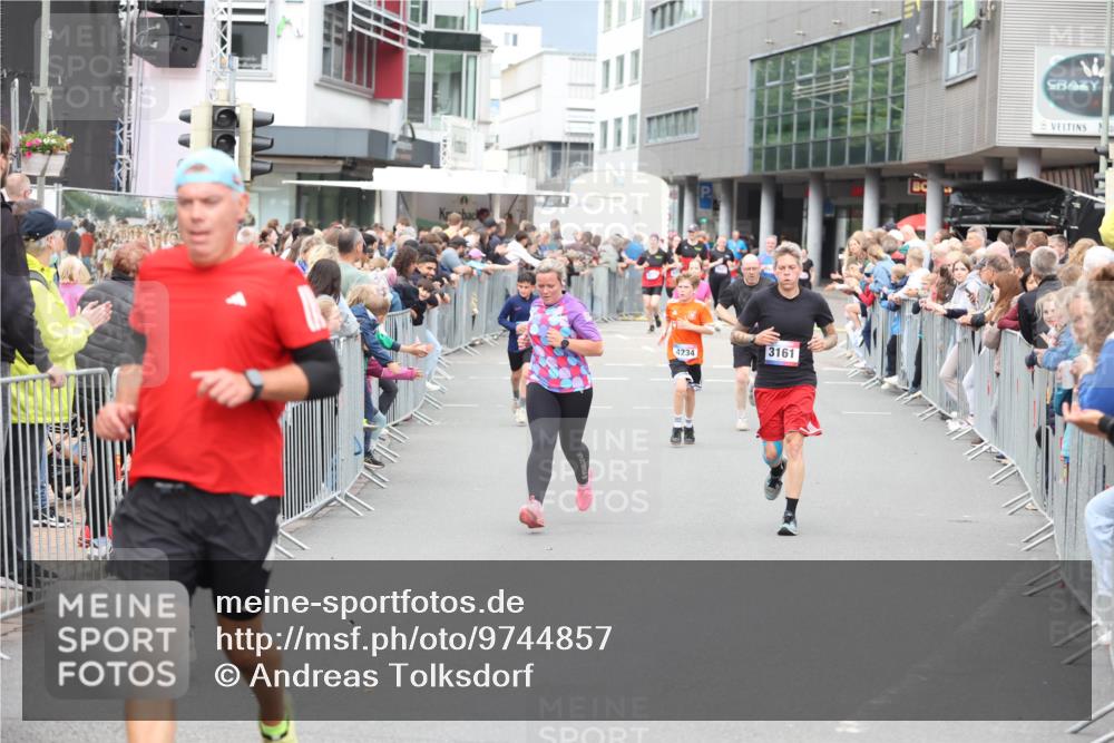 12.06.2026 - Holstenköstenlauf Andreas Tolksdorf http://msf.ph/oto/9744857 12.06.2026 17:59:07 Laufen 4234, 3161 meine-sportfotos.de