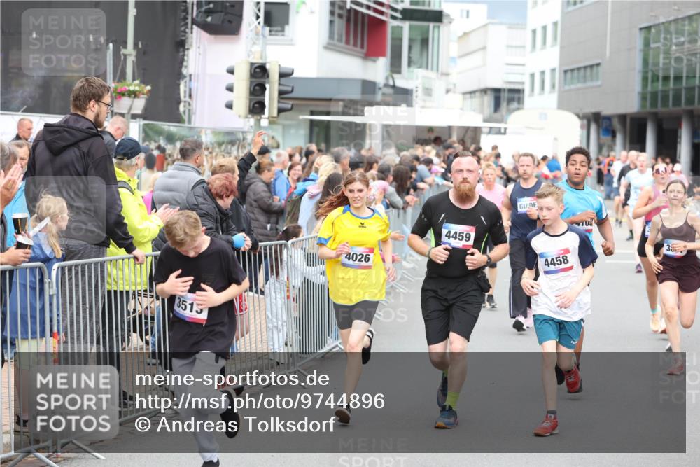 12.06.2026 - Holstenköstenlauf Andreas Tolksdorf http://msf.ph/oto/9744896 12.06.2026 17:59:37 Laufen 3515, 4026, 4459, 4458 meine-sportfotos.de