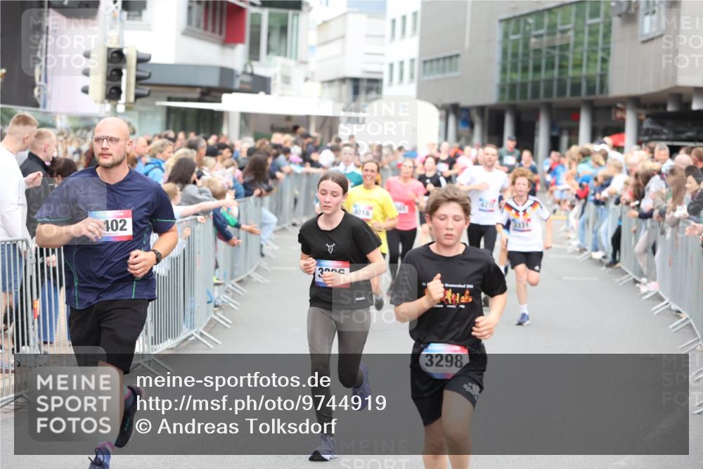 12.06.2026 - Holstenköstenlauf Andreas Tolksdorf http://msf.ph/oto/9744919 12.06.2026 17:59:57 Laufen 402, 326, 4016, 3298 meine-sportfotos.de