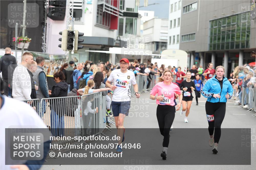 12.06.2026 - Holstenköstenlauf Andreas Tolksdorf http://msf.ph/oto/9744946 12.06.2026 18:00:20 Laufen 4749, 2030, 341, 3817, 3912, 137 meine-sportfotos.de