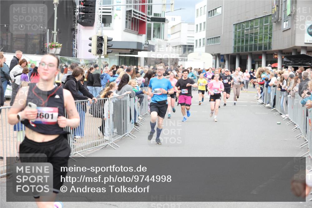 12.06.2026 - Holstenköstenlauf Andreas Tolksdorf http://msf.ph/oto/9744998 12.06.2026 18:01:06 Laufen 3601, 3805, 3873, 3623, 475 meine-sportfotos.de