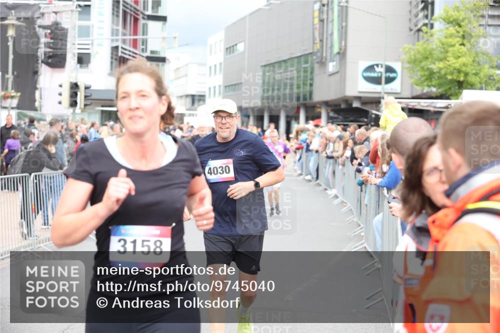 12.06.2026 - Holstenköstenlauf Andreas Tolksdorf http://msf.ph/oto/9745040 12.06.2026 18:01:32 Laufen 3158, 4030 meine-sportfotos.de