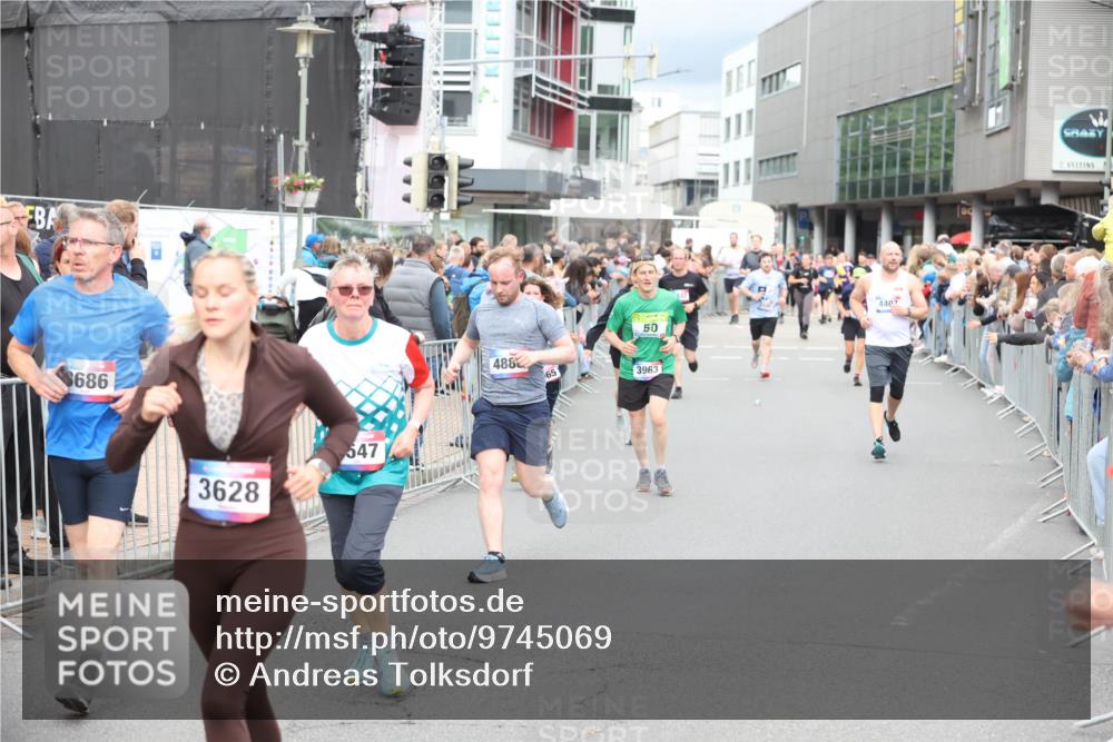 12.06.2026 - Holstenköstenlauf Andreas Tolksdorf http://msf.ph/oto/9745069 12.06.2026 18:01:53 Laufen 686, 3628, 547, 488, 65, 50, 4407, 3963 meine-sportfotos.de