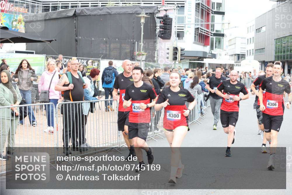 12.06.2026 - Holstenköstenlauf Andreas Tolksdorf http://msf.ph/oto/9745169 12.06.2026 18:03:04 Laufen 430, 4300, 299, 4306 meine-sportfotos.de