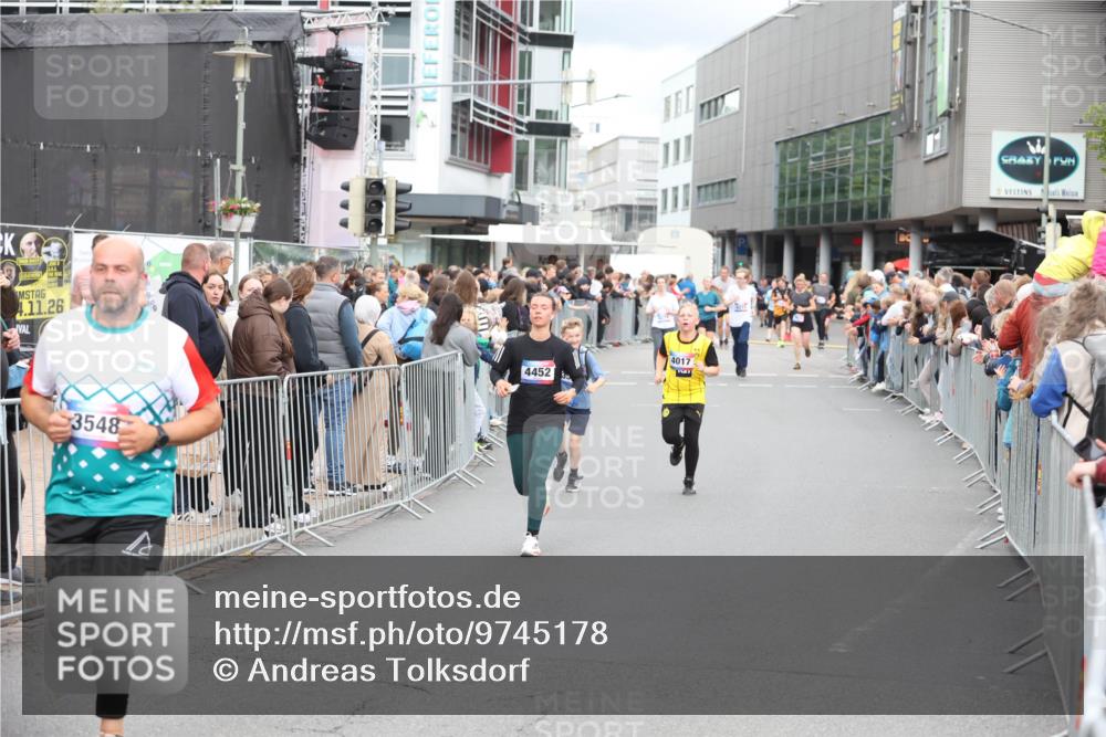 12.06.2026 - Holstenköstenlauf Andreas Tolksdorf http://msf.ph/oto/9745178 12.06.2026 18:03:17 Laufen 4, 11, 26, 3548, 4452, 4017 meine-sportfotos.de