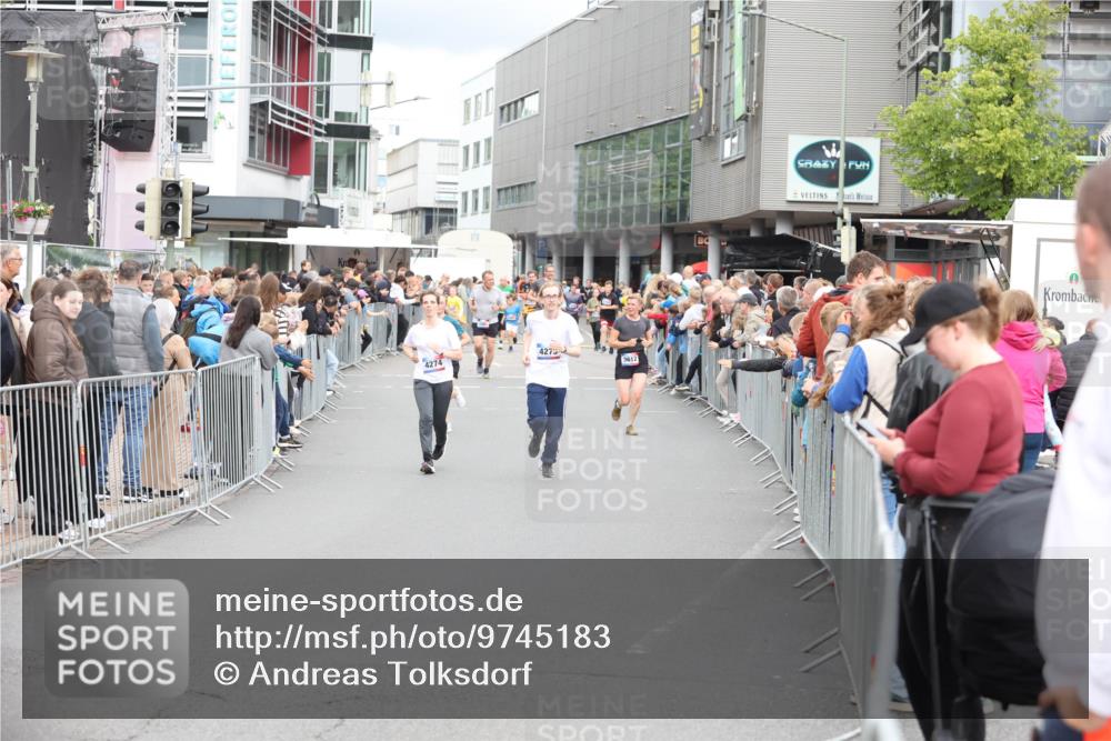 12.06.2026 - Holstenköstenlauf Andreas Tolksdorf http://msf.ph/oto/9745183 12.06.2026 18:03:22 Laufen 4274, 4275, 3612 meine-sportfotos.de