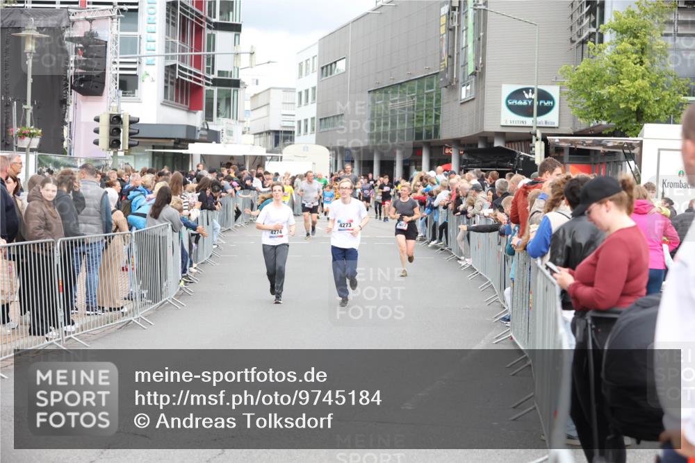 12.06.2026 - Holstenköstenlauf Andreas Tolksdorf http://msf.ph/oto/9745184 12.06.2026 18:03:22 Laufen 4274, 4273 meine-sportfotos.de