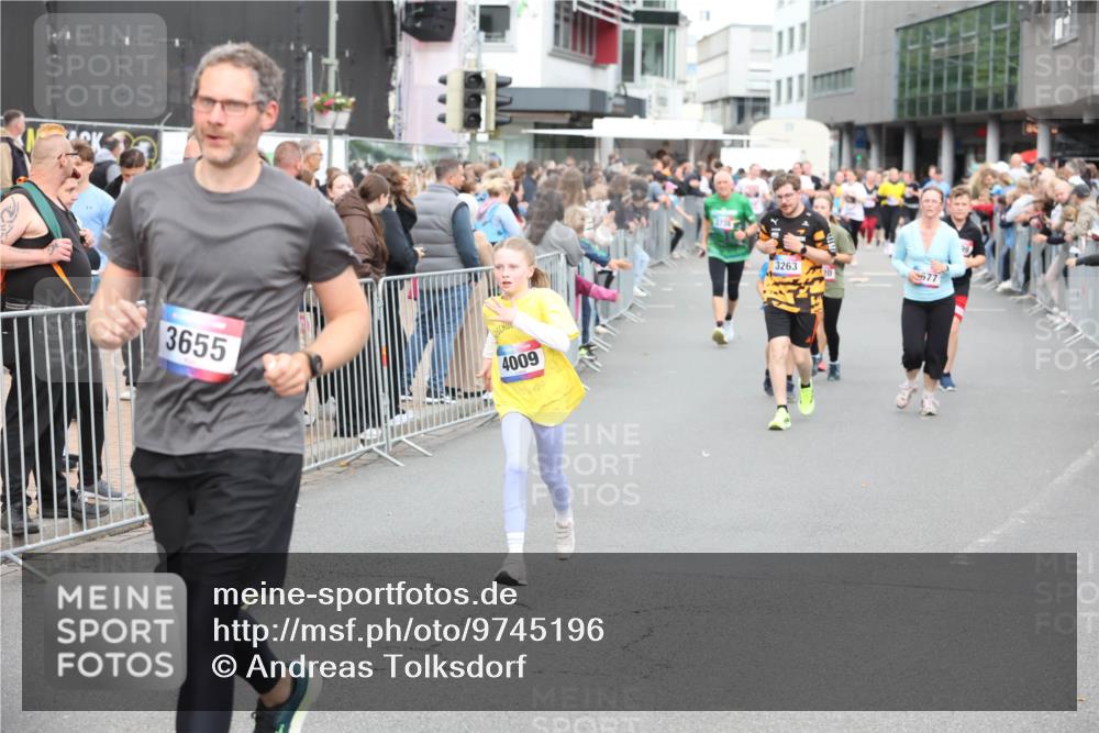 12.06.2026 - Holstenköstenlauf Andreas Tolksdorf http://msf.ph/oto/9745196 12.06.2026 18:03:33 Laufen 3655, 4009, 3263, 677 meine-sportfotos.de