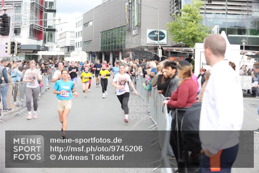 12.06.2026 - Holstenköstenlauf Andreas Tolksdorf http://msf.ph/oto/9745206 12.06.2026 18:03:40 Laufen 11 meine-sportfotos.de