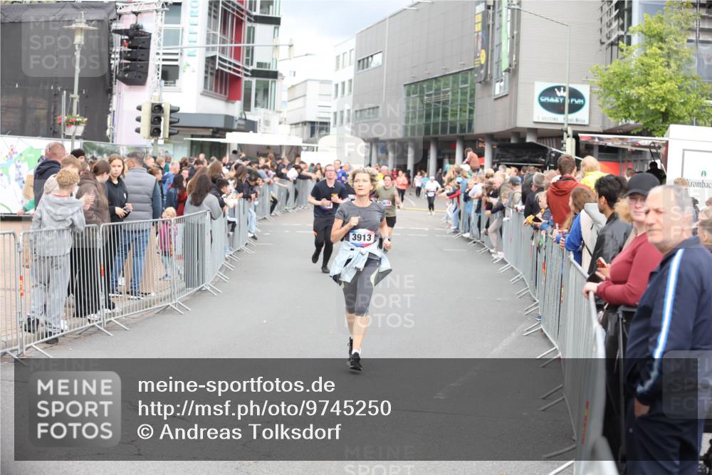 12.06.2026 - Holstenköstenlauf Andreas Tolksdorf http://msf.ph/oto/9745250 12.06.2026 18:04:17 Laufen 3913 meine-sportfotos.de