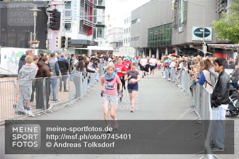 12.06.2026 - Holstenköstenlauf Andreas Tolksdorf http://msf.ph/oto/9745401 12.06.2026 18:06:57 Laufen 3498, 1404 meine-sportfotos.de
