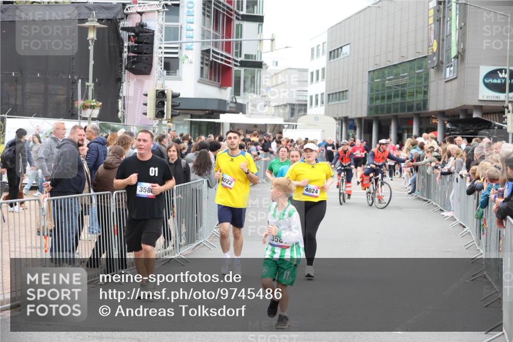 12.06.2026 - Holstenköstenlauf Andreas Tolksdorf http://msf.ph/oto/9745486 12.06.2026 18:08:19 Laufen 4022, 01, 3586, 358, 4024 meine-sportfotos.de