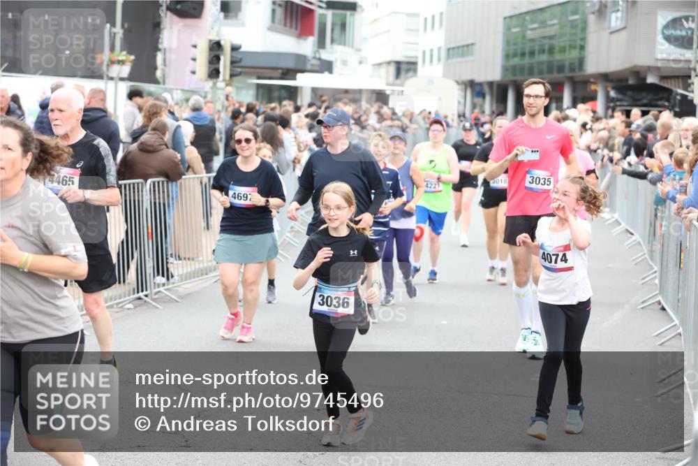 12.06.2026 - Holstenköstenlauf Andreas Tolksdorf http://msf.ph/oto/9745496 12.06.2026 18:08:38 Laufen 4221, 4465, 4697, 3036, 3018, 3035, 4074 meine-sportfotos.de