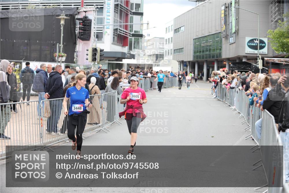 12.06.2026 - Holstenköstenlauf Andreas Tolksdorf http://msf.ph/oto/9745508 12.06.2026 18:08:59 Laufen 3448, 3605 meine-sportfotos.de