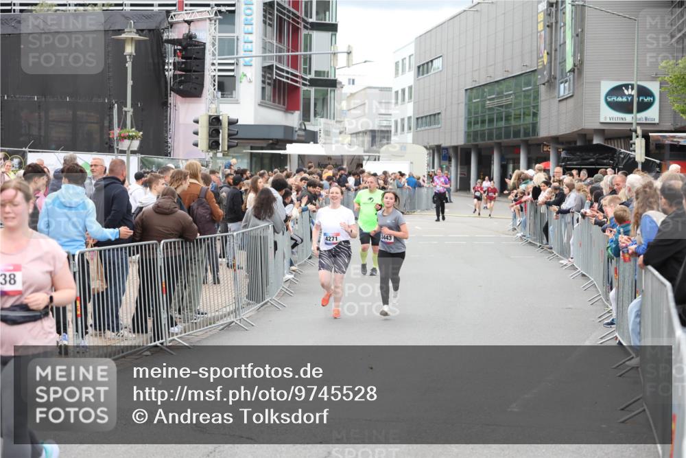 12.06.2026 - Holstenköstenlauf Andreas Tolksdorf http://msf.ph/oto/9745528 12.06.2026 18:09:22 Laufen 38, 3443, 4271 meine-sportfotos.de