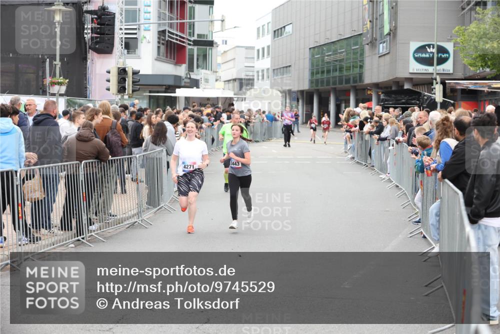 12.06.2026 - Holstenköstenlauf Andreas Tolksdorf http://msf.ph/oto/9745529 12.06.2026 18:09:23 Laufen 4271, 3443 meine-sportfotos.de