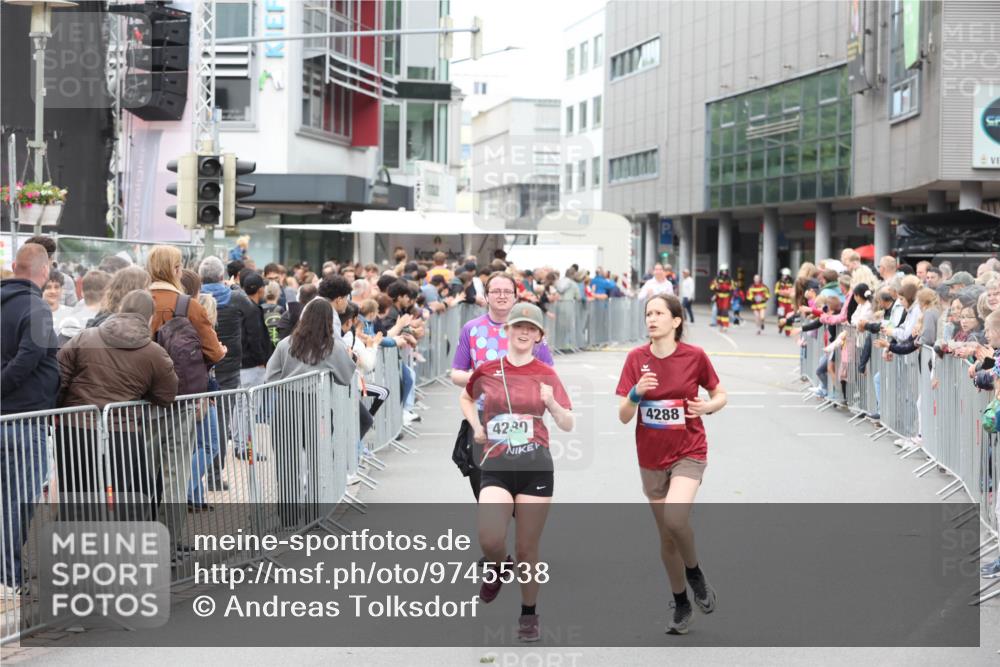 12.06.2026 - Holstenköstenlauf Andreas Tolksdorf http://msf.ph/oto/9745538 12.06.2026 18:09:35 Laufen 42, 30, 4288 meine-sportfotos.de