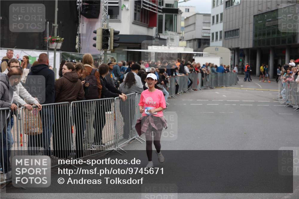 12.06.2026 - Holstenköstenlauf Andreas Tolksdorf http://msf.ph/oto/9745671 12.06.2026 18:13:40 Laufen  meine-sportfotos.de