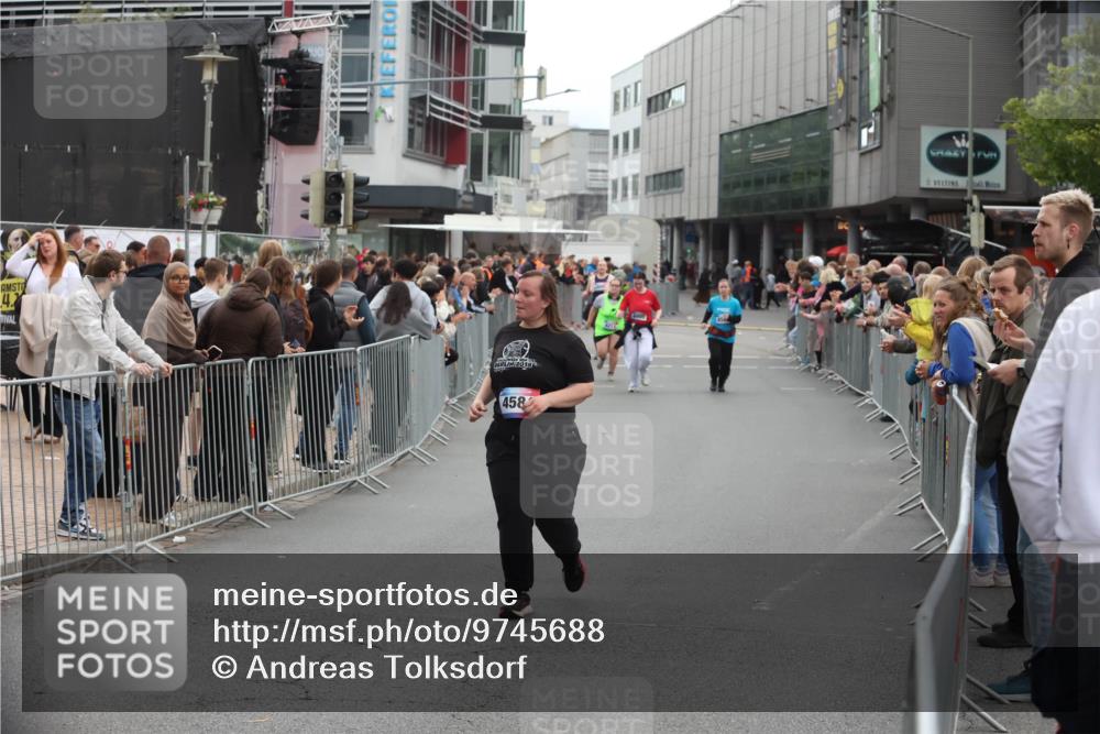 12.06.2026 - Holstenköstenlauf Andreas Tolksdorf http://msf.ph/oto/9745688 12.06.2026 18:15:17 Laufen 4, 2018, 458 meine-sportfotos.de