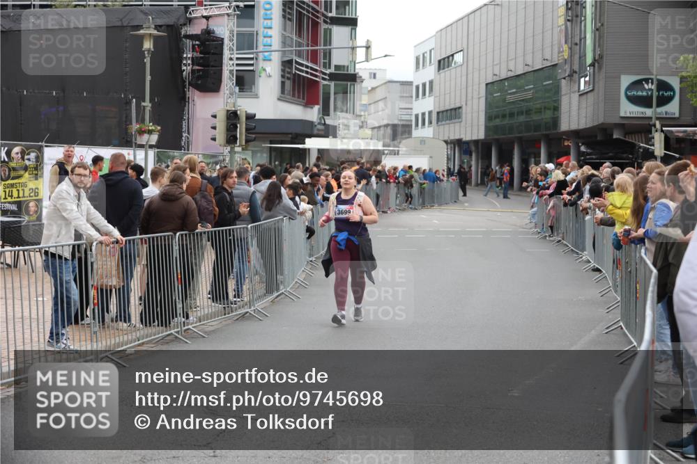 12.06.2026 - Holstenköstenlauf Andreas Tolksdorf http://msf.ph/oto/9745698 12.06.2026 18:15:27 Laufen 14, 11, 26, 3699 meine-sportfotos.de