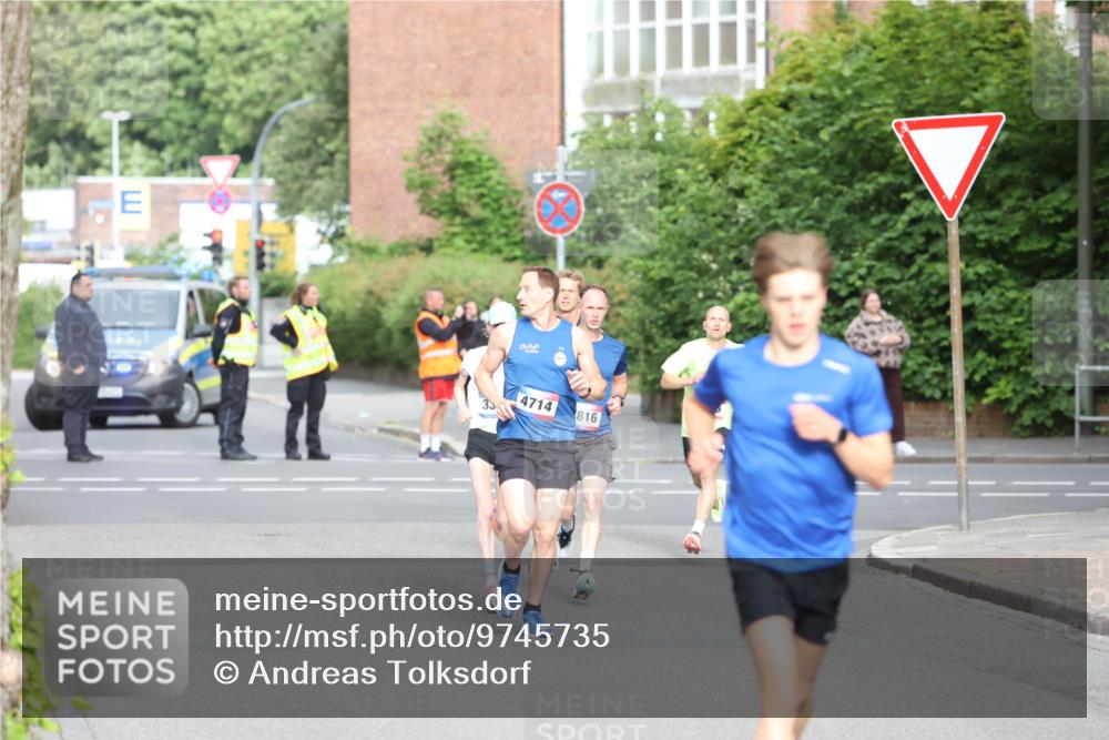 12.06.2026 - Holstenköstenlauf Andreas Tolksdorf http://msf.ph/oto/9745735 12.06.2026 19:07:54 Laufen 4714, 816 meine-sportfotos.de