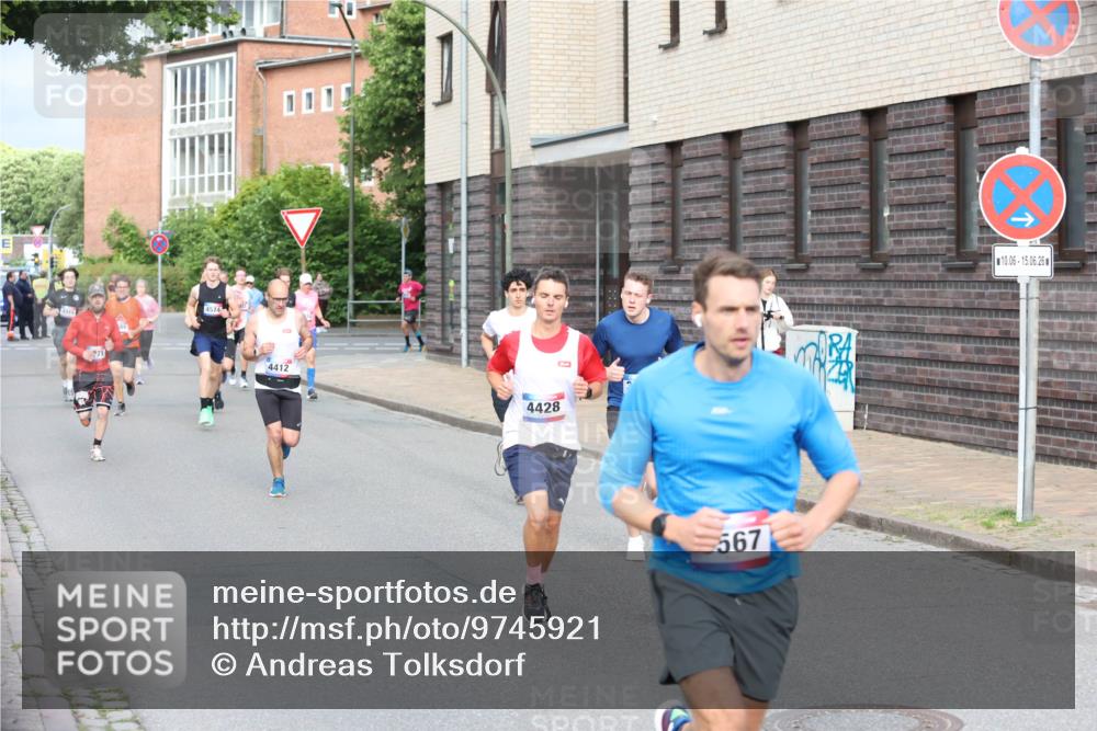 12.06.2026 - Holstenköstenlauf Andreas Tolksdorf http://msf.ph/oto/9745921 12.06.2026 19:09:55 Laufen 771, 4574, 4412, 4428, 567, 10, 06, 15, 06, 26 meine-sportfotos.de