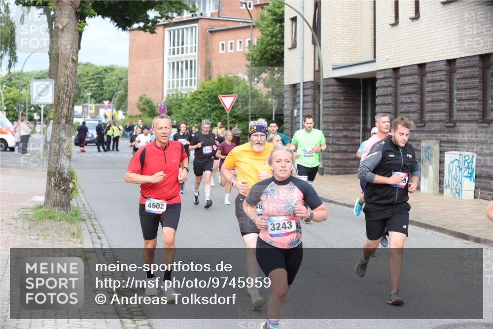 12.06.2026 - Holstenköstenlauf Andreas Tolksdorf http://msf.ph/oto/9745959 12.06.2026 19:10:15 Laufen 4719, 3525, 4602, 3243, 9 meine-sportfotos.de