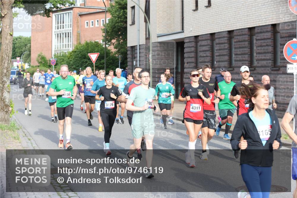 12.06.2026 - Holstenköstenlauf Andreas Tolksdorf http://msf.ph/oto/9746119 12.06.2026 19:11:52 Laufen 4130, 3283, 395, 3176, 312, 4311, 165, 10, 06, 15, 0 meine-sportfotos.de
