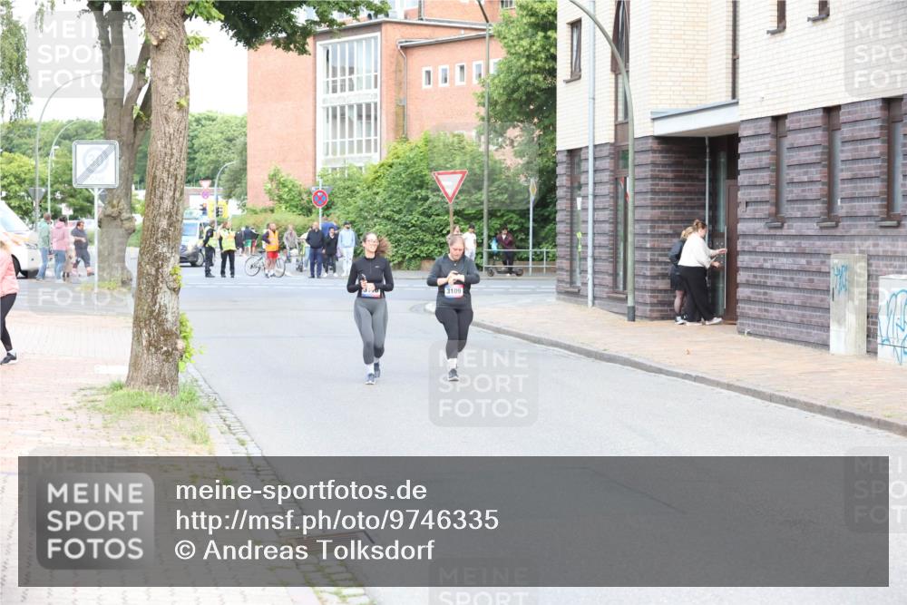 12.06.2026 - Holstenköstenlauf Andreas Tolksdorf http://msf.ph/oto/9746335 12.06.2026 19:14:39 Laufen 3109 meine-sportfotos.de