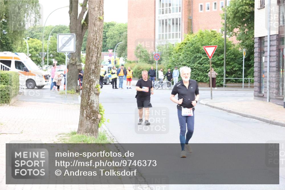 12.06.2026 - Holstenköstenlauf Andreas Tolksdorf http://msf.ph/oto/9746373 12.06.2026 19:16:02 Laufen  meine-sportfotos.de