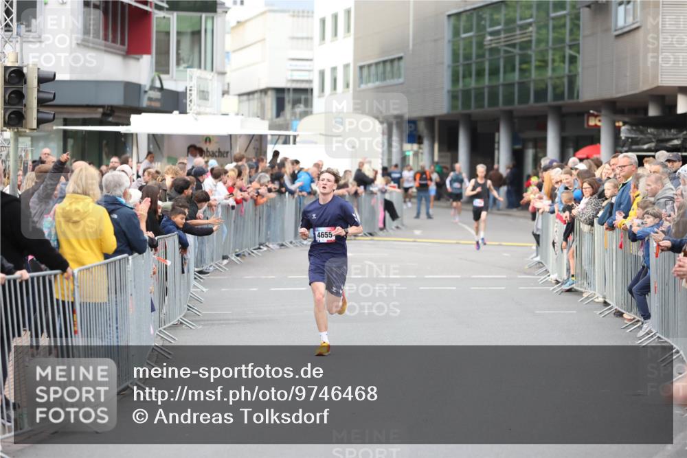 12.06.2026 - Holstenköstenlauf Andreas Tolksdorf http://msf.ph/oto/9746468 12.06.2026 19:41:07 Laufen 4655 meine-sportfotos.de