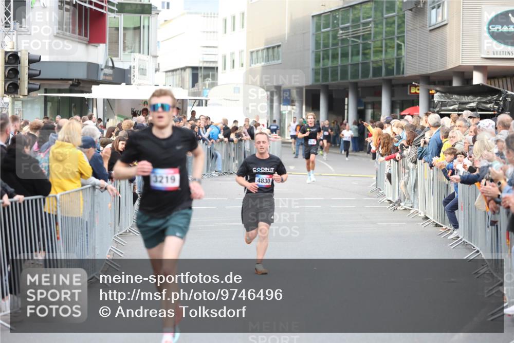 12.06.2026 - Holstenköstenlauf Andreas Tolksdorf http://msf.ph/oto/9746496 12.06.2026 19:42:07 Laufen 3219, 4830, 4242 meine-sportfotos.de
