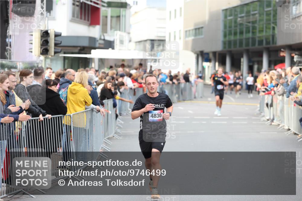 12.06.2026 - Holstenköstenlauf Andreas Tolksdorf http://msf.ph/oto/9746499 12.06.2026 19:42:09 Laufen 4830 meine-sportfotos.de