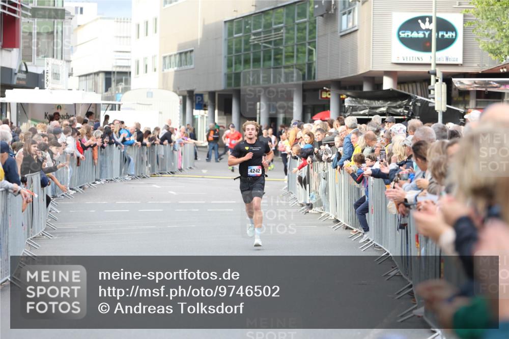 12.06.2026 - Holstenköstenlauf Andreas Tolksdorf http://msf.ph/oto/9746502 12.06.2026 19:42:12 Laufen 4242 meine-sportfotos.de
