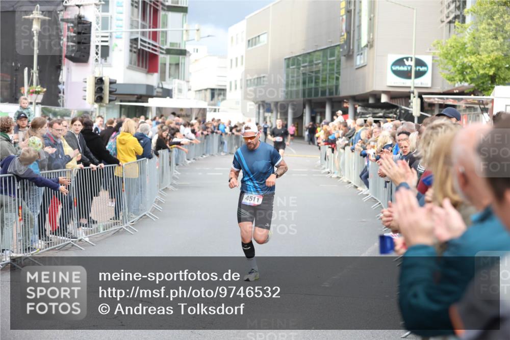 12.06.2026 - Holstenköstenlauf Andreas Tolksdorf http://msf.ph/oto/9746532 12.06.2026 19:43:09 Laufen 4511, 11 meine-sportfotos.de