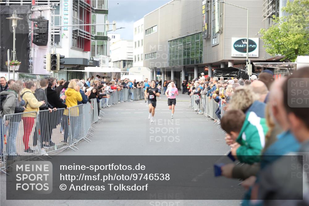 12.06.2026 - Holstenköstenlauf Andreas Tolksdorf http://msf.ph/oto/9746538 12.06.2026 19:43:24 Laufen 4251 meine-sportfotos.de