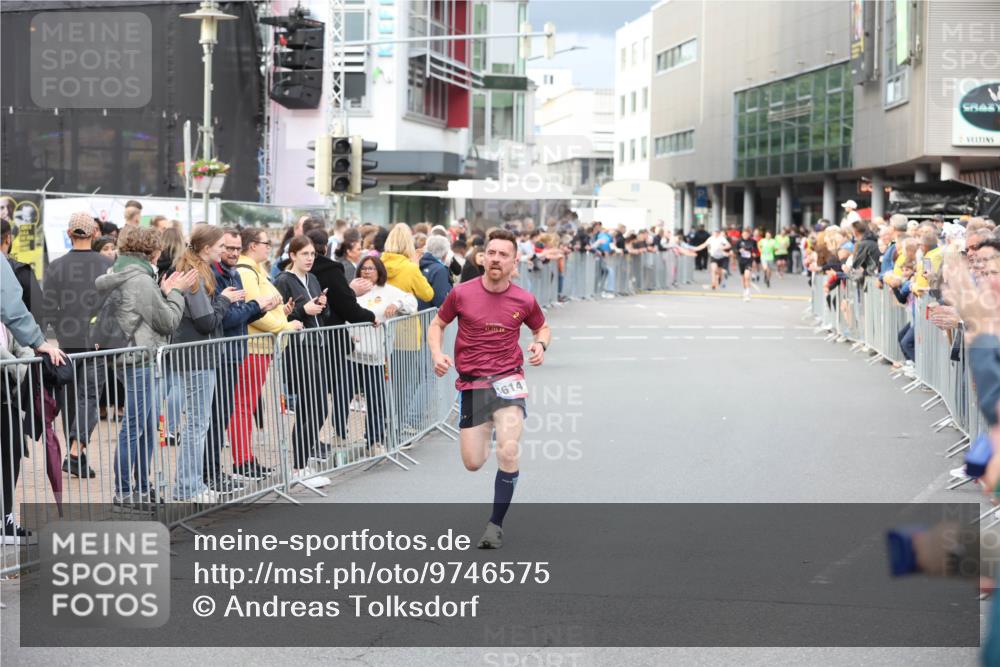 12.06.2026 - Holstenköstenlauf Andreas Tolksdorf http://msf.ph/oto/9746575 12.06.2026 19:44:03 Laufen 614 meine-sportfotos.de