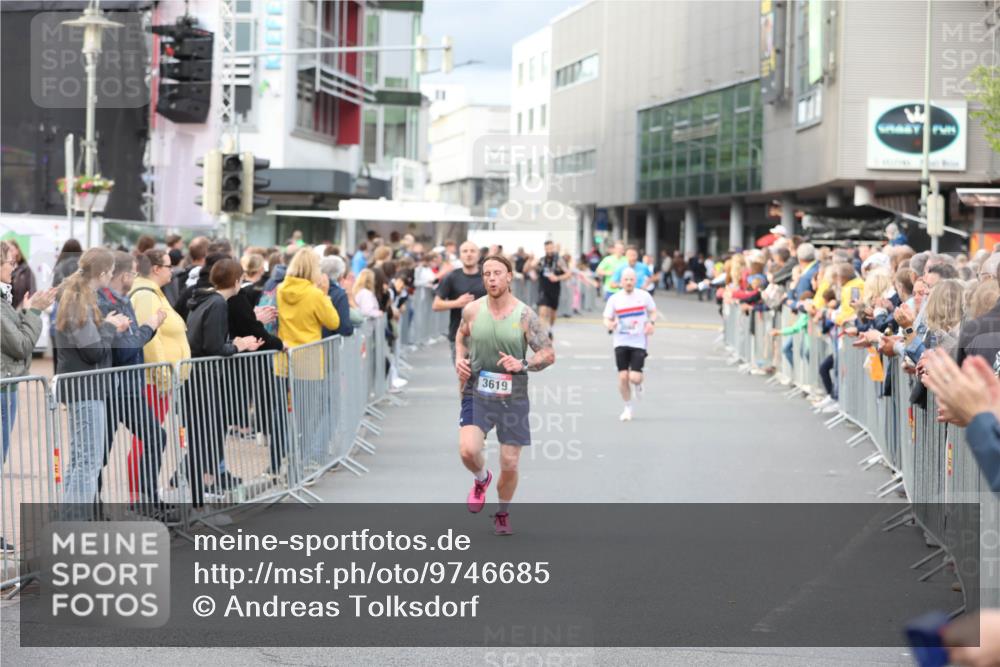 12.06.2026 - Holstenköstenlauf Andreas Tolksdorf http://msf.ph/oto/9746685 12.06.2026 19:46:41 Laufen 11, 3619 meine-sportfotos.de