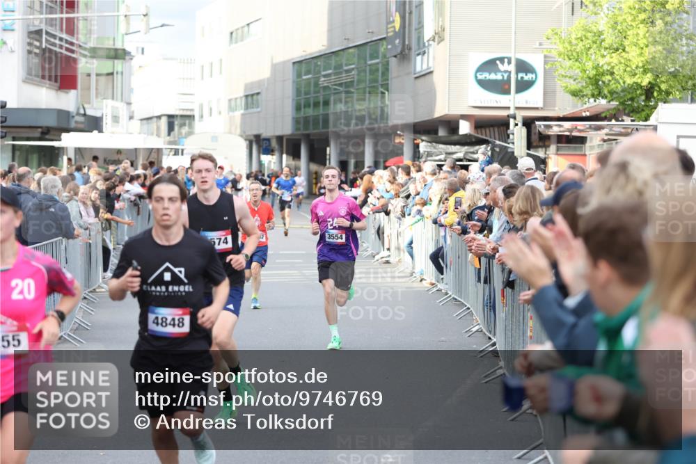 12.06.2026 - Holstenköstenlauf Andreas Tolksdorf http://msf.ph/oto/9746769 12.06.2026 19:47:49 Laufen 20, 20, 4848, 55, 574, 3554 meine-sportfotos.de