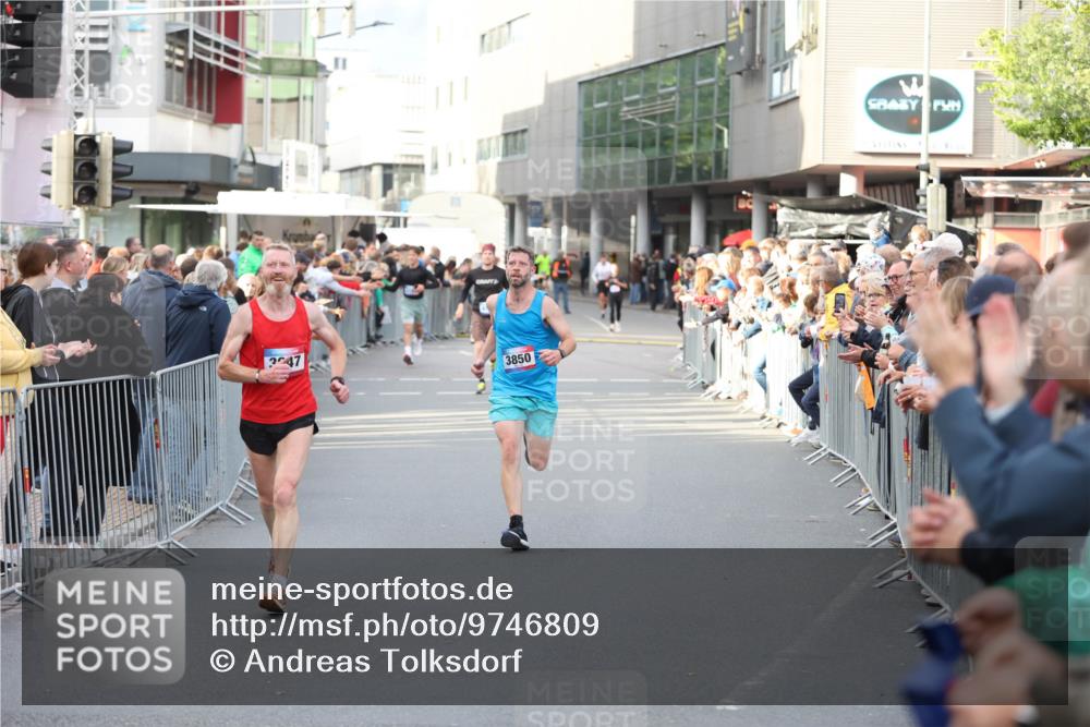 12.06.2026 - Holstenköstenlauf Andreas Tolksdorf http://msf.ph/oto/9746809 12.06.2026 19:48:27 Laufen 3247, 3850 meine-sportfotos.de