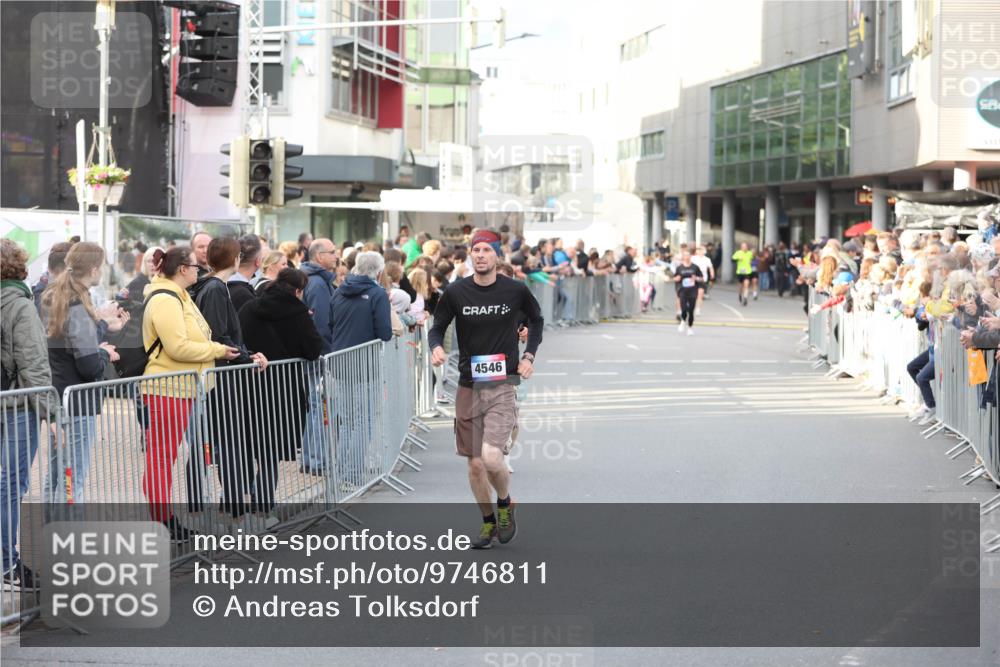 12.06.2026 - Holstenköstenlauf Andreas Tolksdorf http://msf.ph/oto/9746811 12.06.2026 19:48:33 Laufen 4546 meine-sportfotos.de