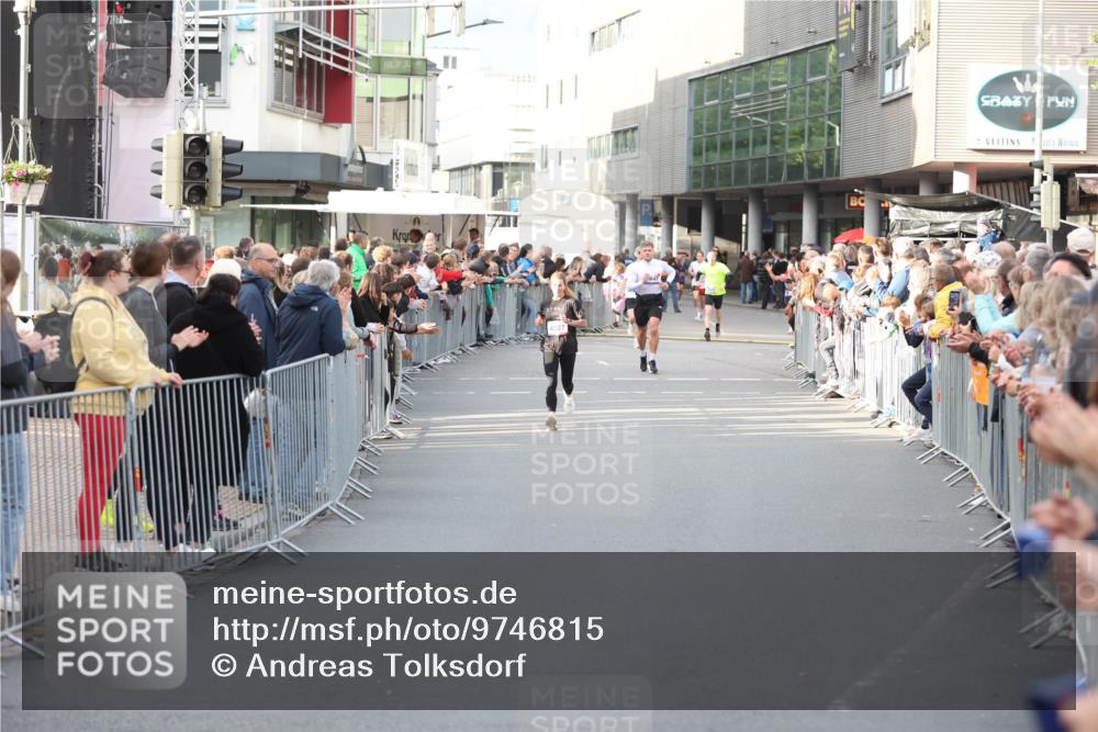 12.06.2026 - Holstenköstenlauf Andreas Tolksdorf http://msf.ph/oto/9746815 12.06.2026 19:48:38 Laufen 647 meine-sportfotos.de